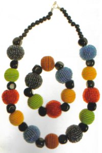 Fair Trade Necklace with Beads Tib 32